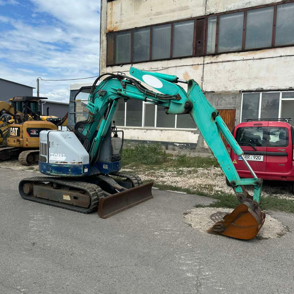 Экскаватор IHI 30UJ2