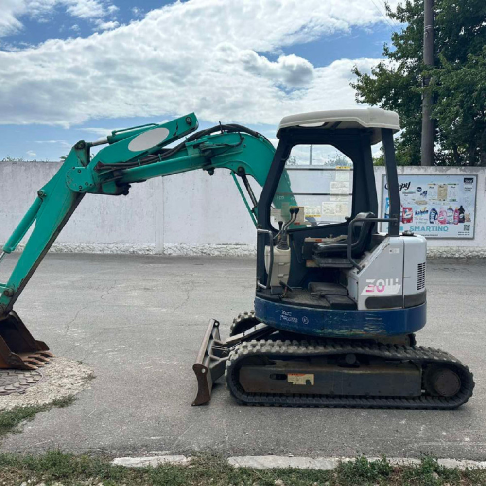 Экскаватор IHI 30UJ2