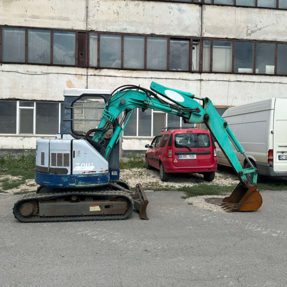 Экскаватор IHI 30UJ2