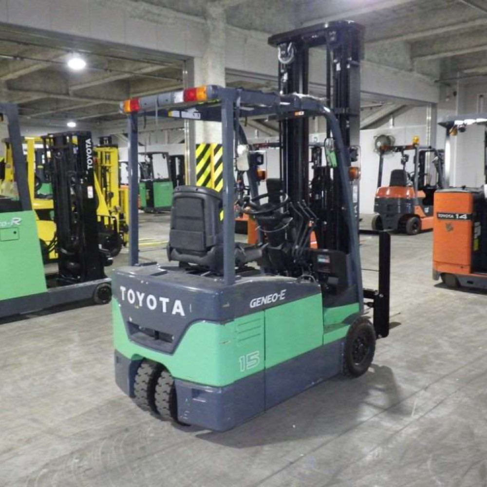 Вилочный погрузчик TOYOTA 7FBE15
