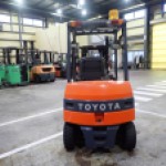 Вилочный погрузчик TOYOTA 7FB20