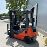 Вилочный погрузчик TOYOTA 02-8FDL15