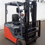 Вилочный погрузчик TOYOTA 8FBE15