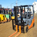 Вилочный погрузчик TOYOTA 02-8FDL15