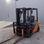 Вилочный погрузчик TOYOTA 02-8FG25