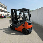 Вилочный погрузчик TOYOTA 02-8FDL15