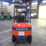 Вилочный погрузчик TOYOTA 7FBH25