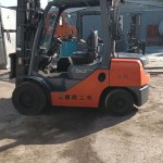 Вилочный погрузчик TOYOTA 52-8FD30