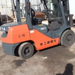 Вилочный погрузчик TOYOTA 52-8FD30