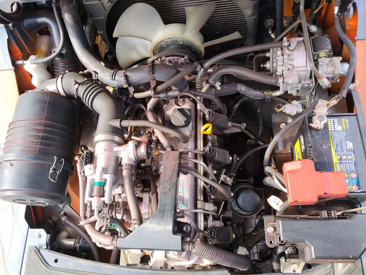 Toyota 32-8FG20 - stivuitor gaz/benzină 2 tone, second-hand - imagine 11