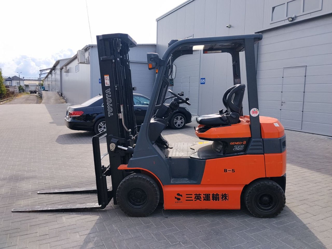TOYOTA 7FB25 - stivuitor electric 2,5 tone, second-hand - imagine 2