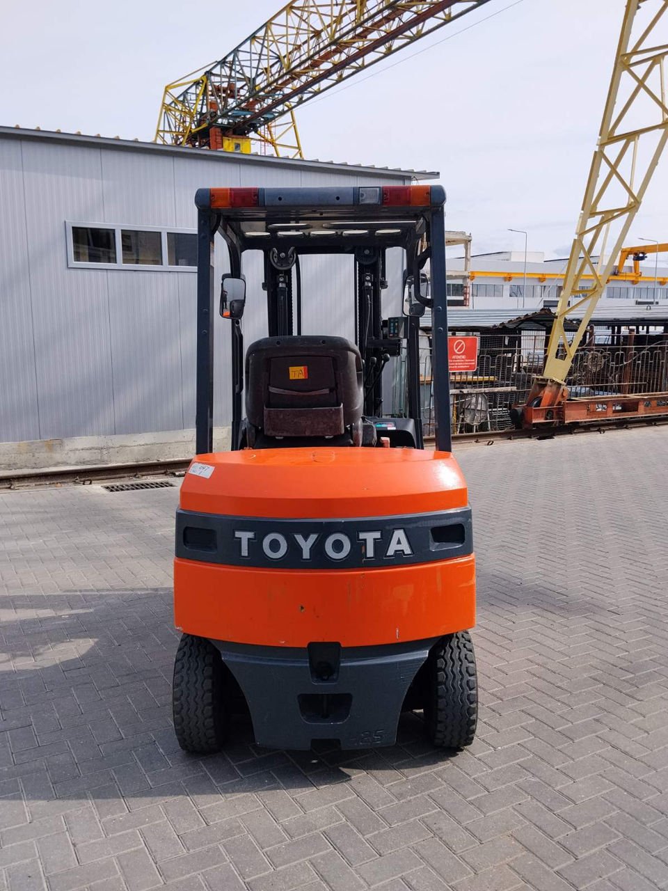 TOYOTA 7FB25 - stivuitor electric 2,5 tone, second-hand - imagine 4