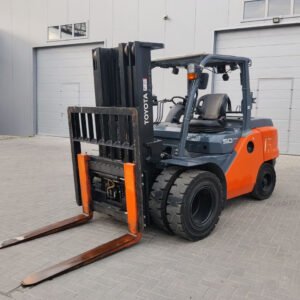 Toyota 8FG50N LPG/petrol forklift